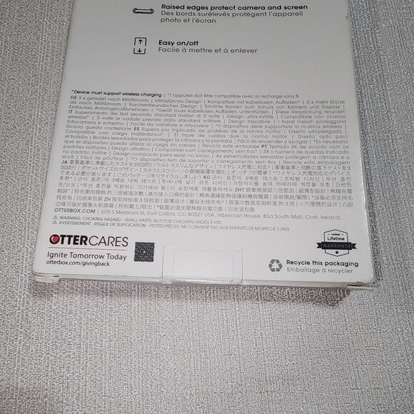 Otterbox symmetry series iPhone 11 and XR - Picture 4 of 6